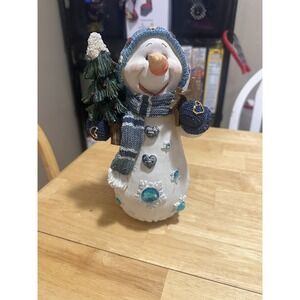 Snowman Christmas Holiday Tabletop Figurine with Tree and Star Decoration‎
